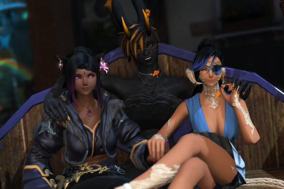 Aisleita, Sumiye (left), and Sakura (right).